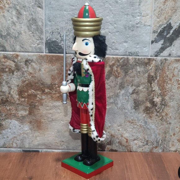 Wooden Nutcracker Red Velvet Cape 24 Inch Tall Green Base - Picture 6 of 12